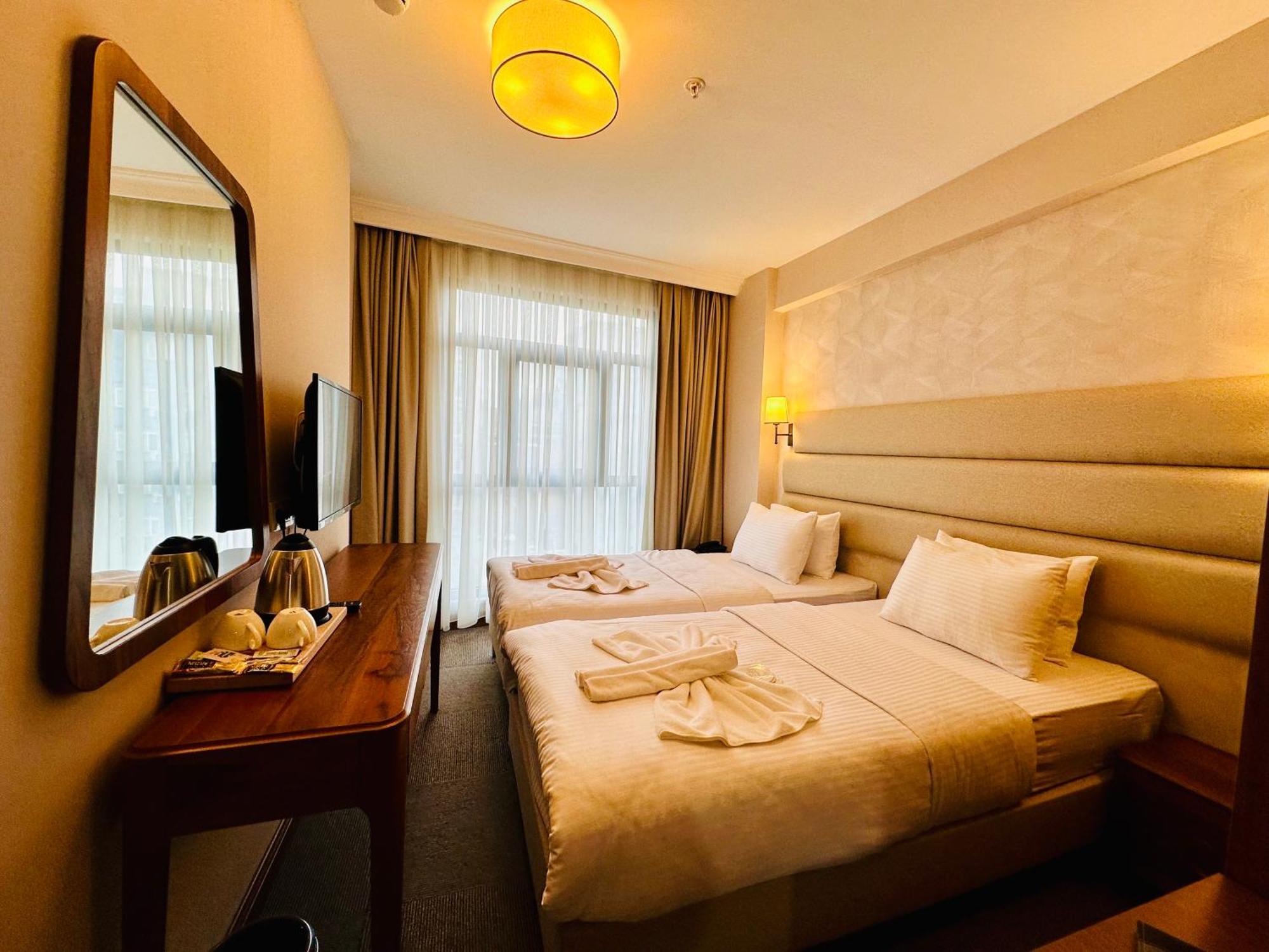 Istanbul Midpoint Hotel Luaran gambar