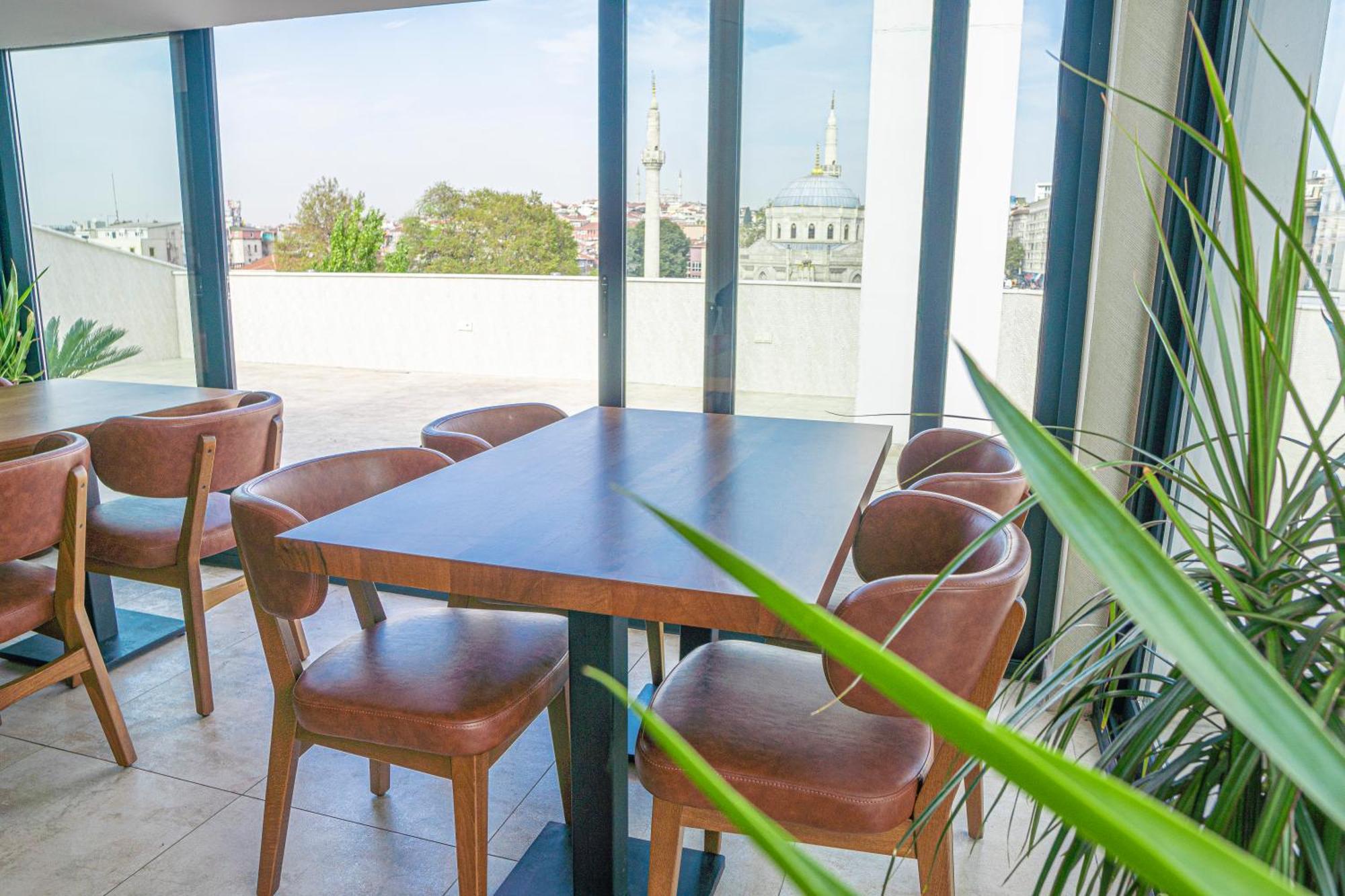 Istanbul Midpoint Hotel Luaran gambar