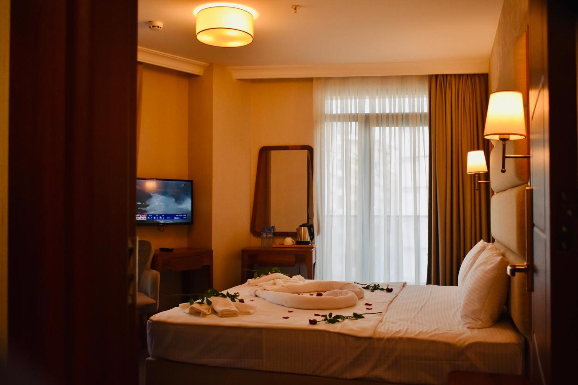 Istanbul Midpoint Hotel Luaran gambar