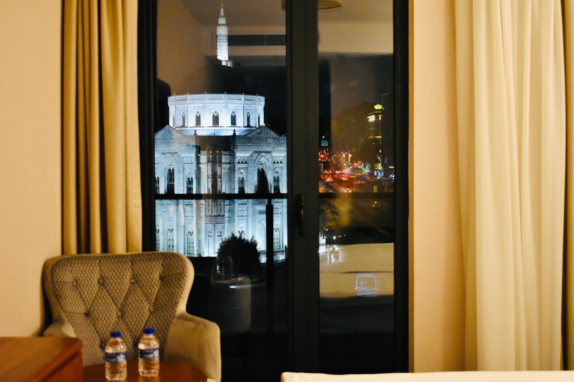 Istanbul Midpoint Hotel Luaran gambar