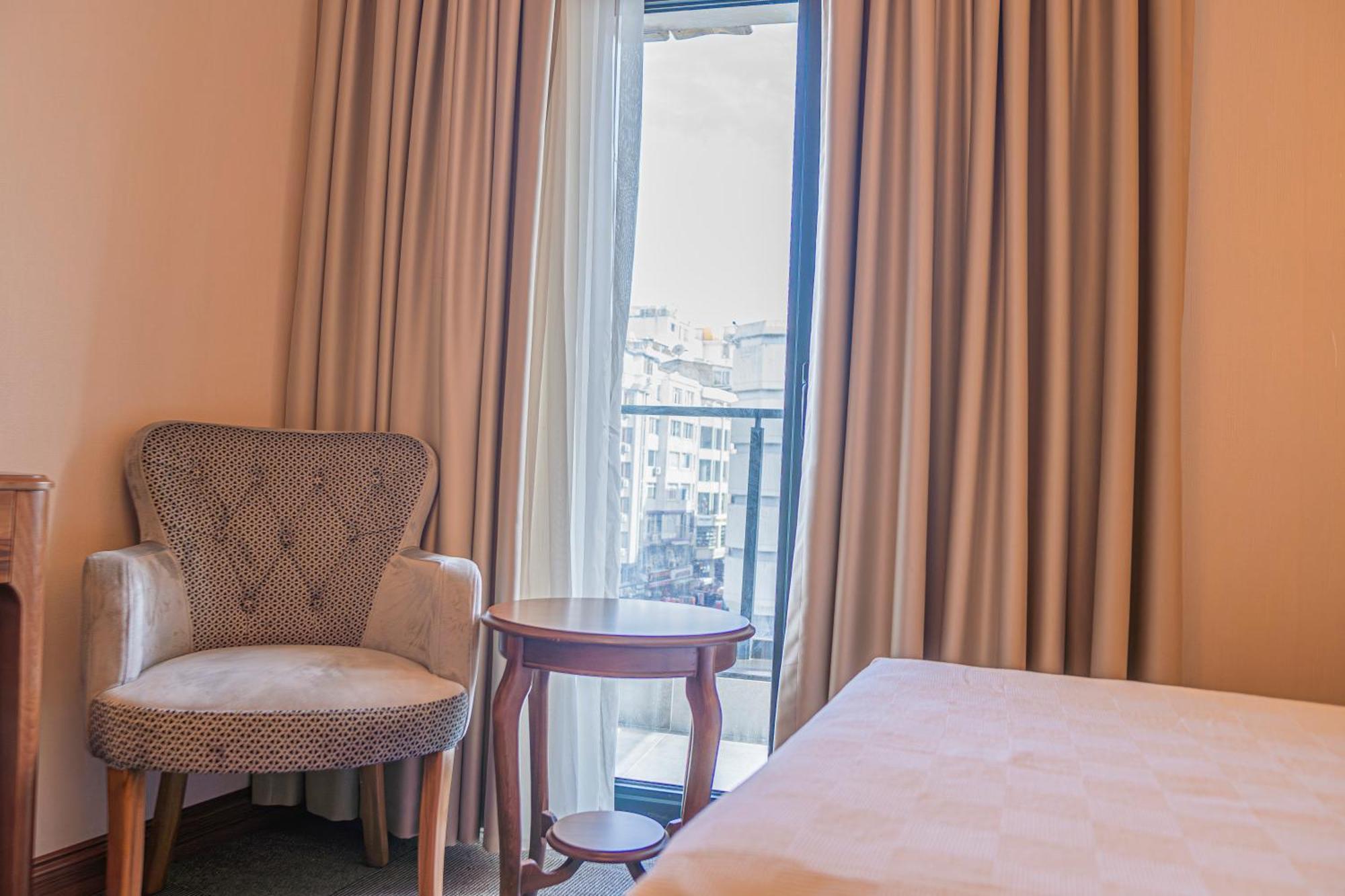 Istanbul Midpoint Hotel Luaran gambar