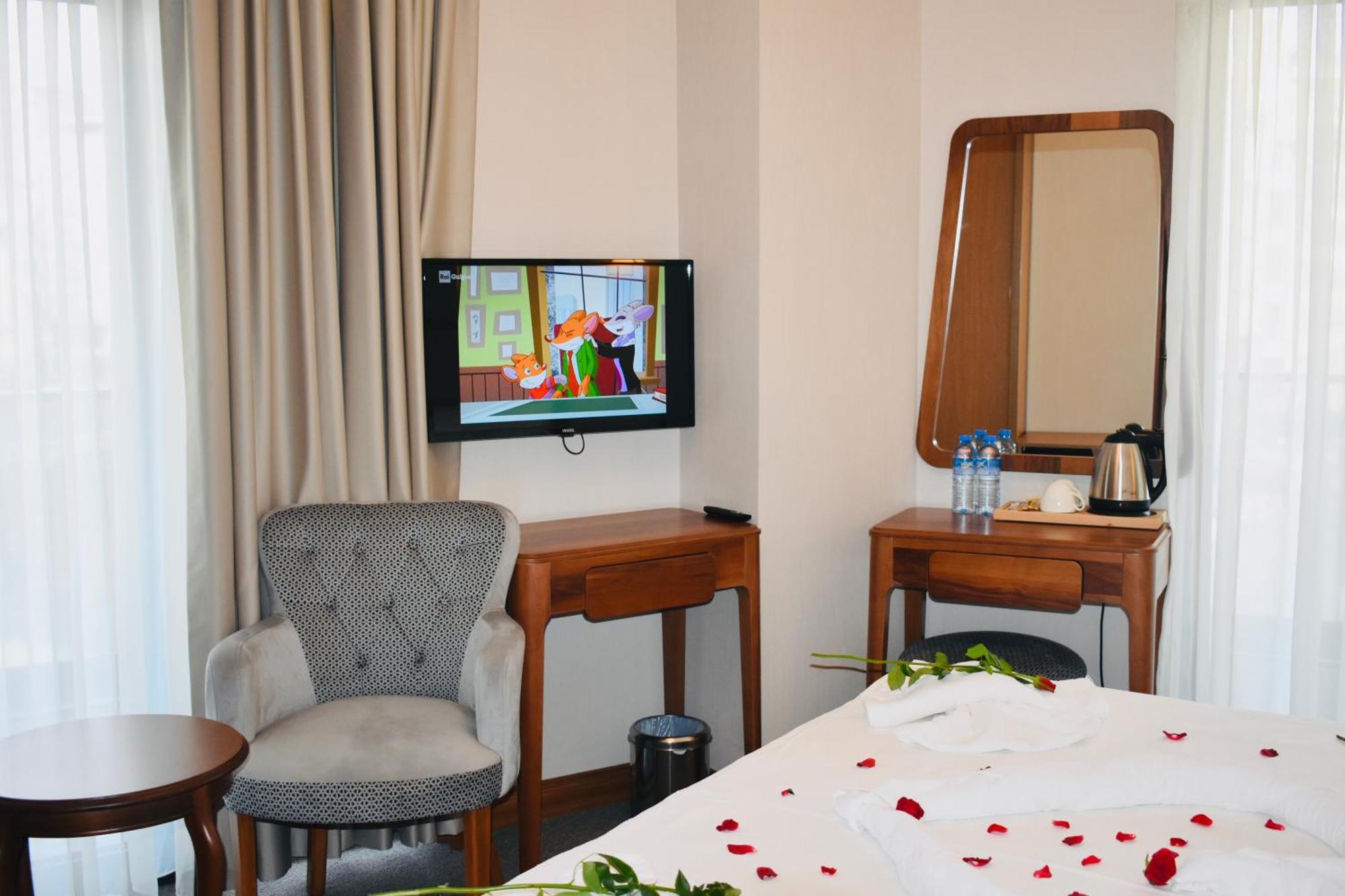 Istanbul Midpoint Hotel Luaran gambar